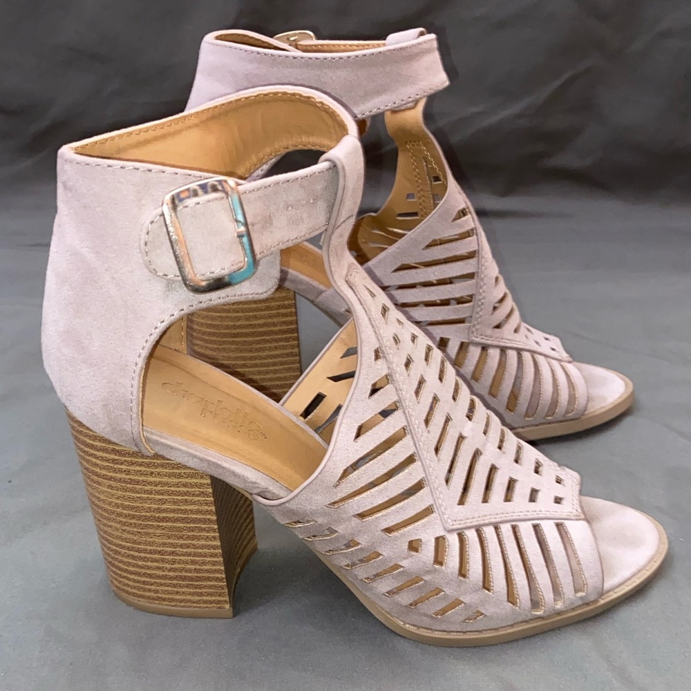 Heeled sandal